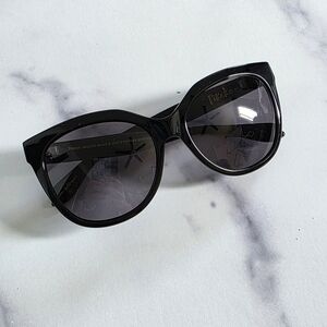 Mohala Pikake Black Sunglasses